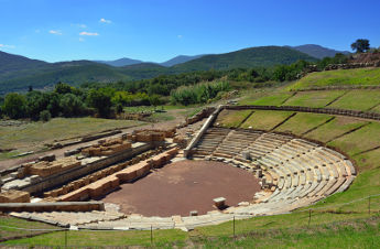 ancient-messini-theater_s